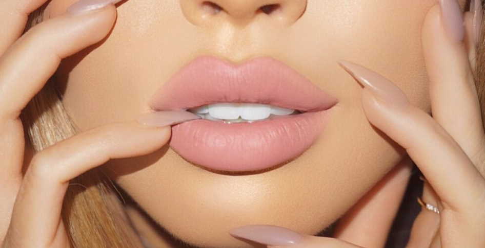 How can I make my lips naturally pink?