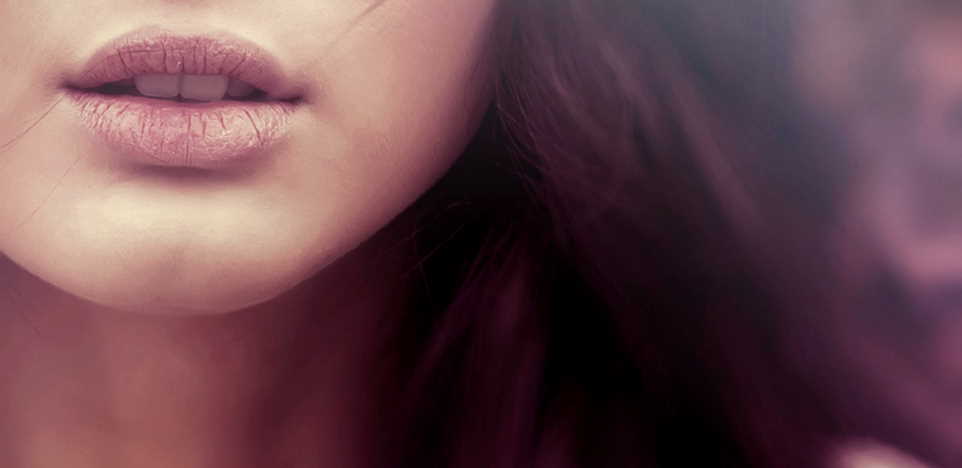 What oils make your lips bigger?